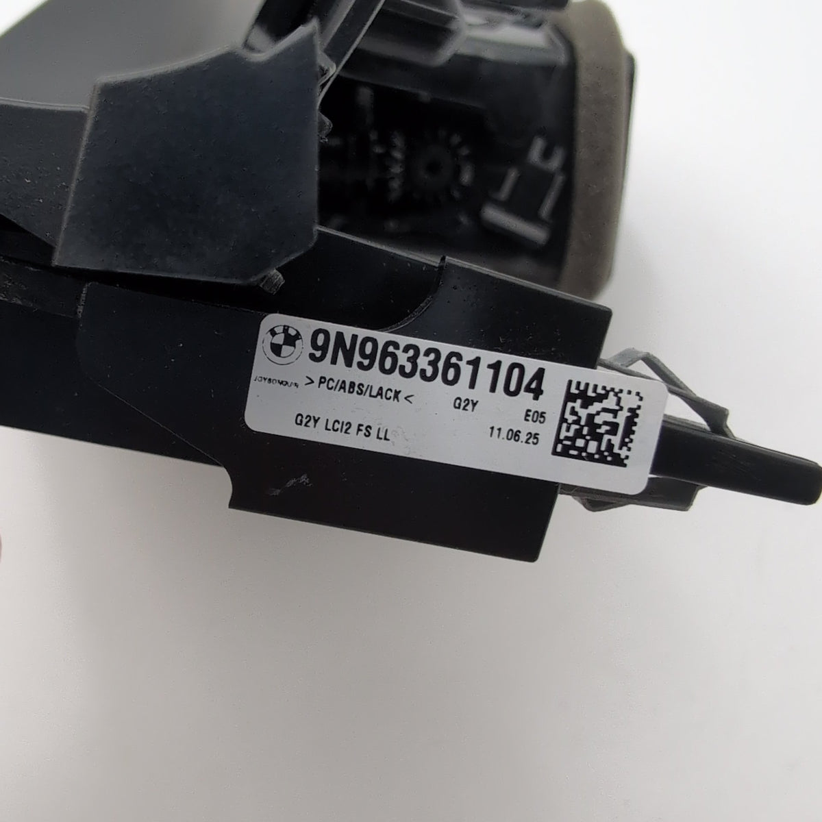 2023 - 2026 BMW i4 G20 G26 G80 Left Driver Dash AC Air Vent Trim 9633611