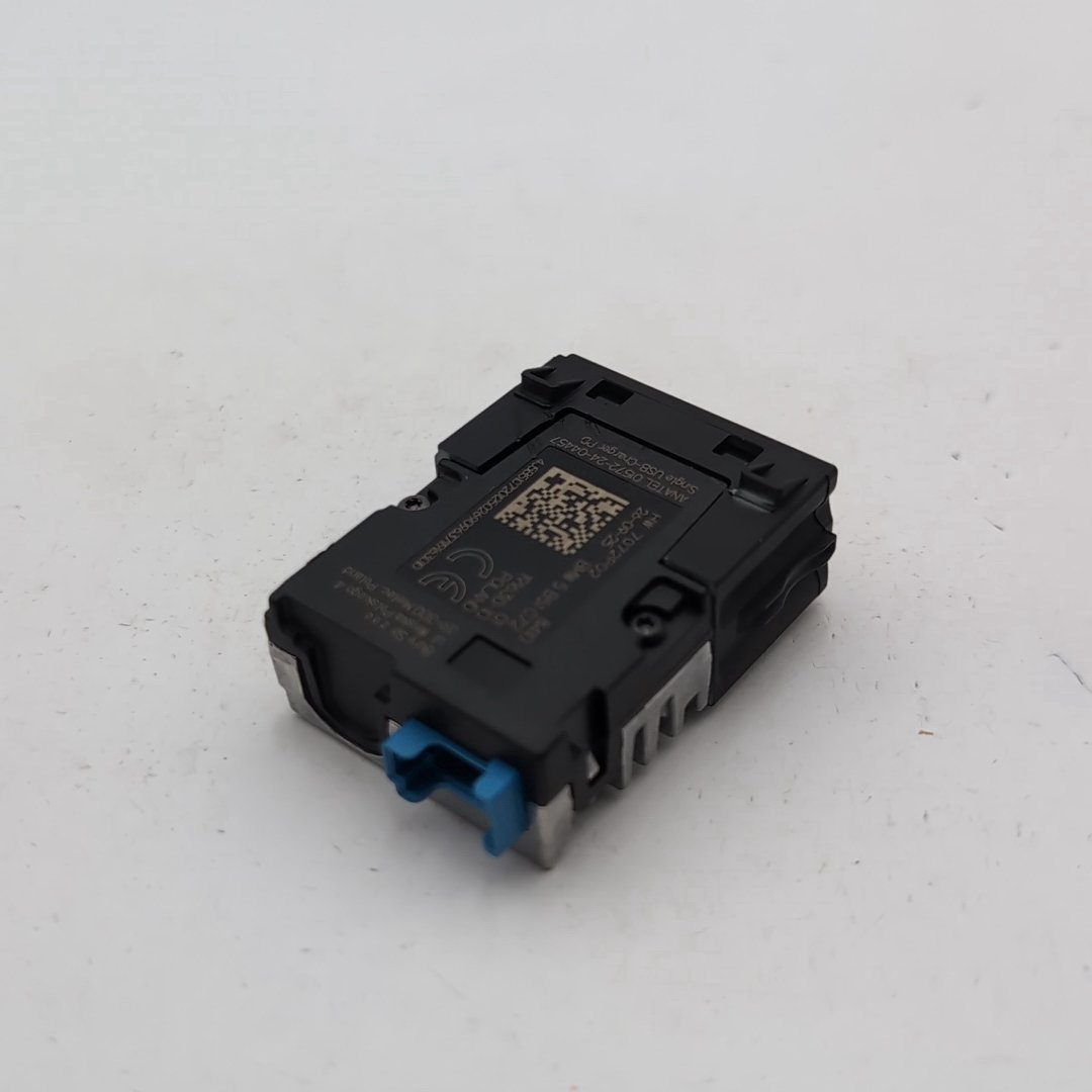 2025 2026 BMW X5 USB Bush Single Socket Port 5B51C72