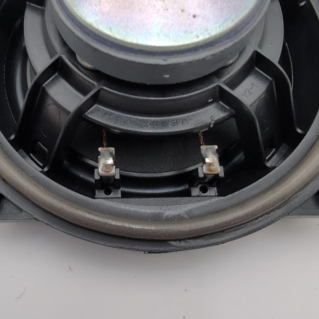2022 2023 2024 2025 BMW X1 X2 ALEV1 Front Rear Door Midrange Speaker 9442520