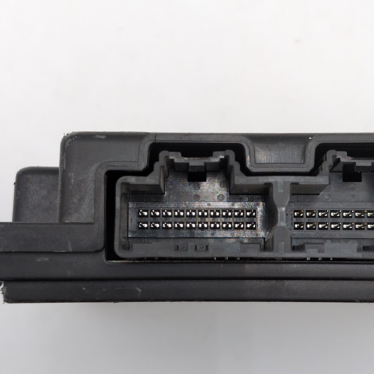 2018- 2021 CHEVY MALIBU EQUINOX THEFT LOCKING KEYLESS ENTRY MODULE 13523254