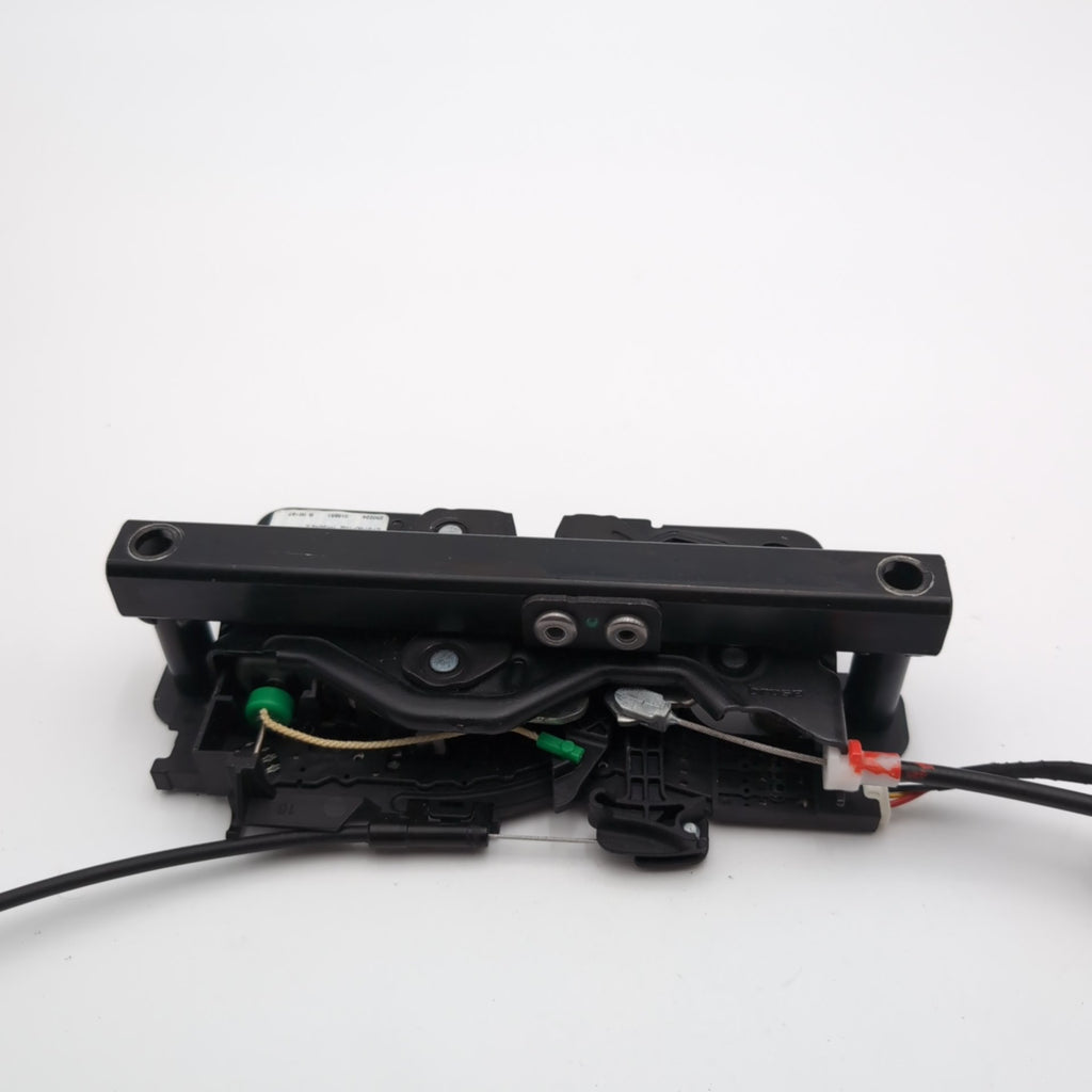 2023 - 2025 BMW i4 G26 Rear Trunk Lid Liftgate Latch Actuator Assembly 9851910