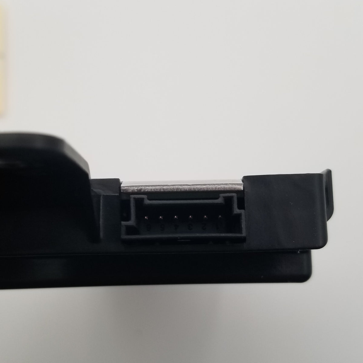 2022 - 2025 BMW iX I20 PANORAMIC SUN ROOF SUNROOF WINDOW CONTROL MODULE UNIT