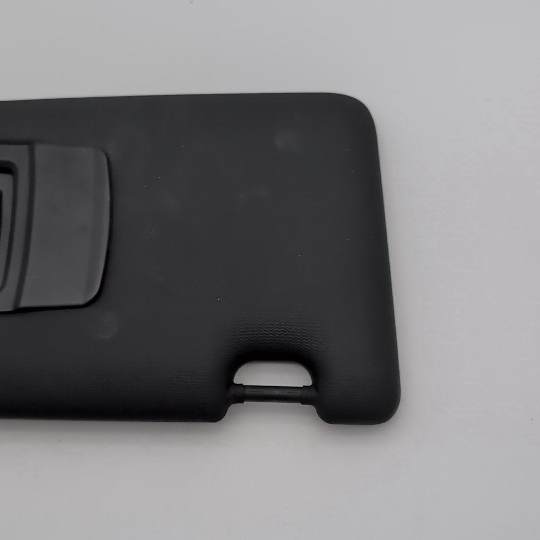 2024 2025 2026 BMW 540i 530i 550e G60 Left Right Sun Visor Set 9501368 9501367
