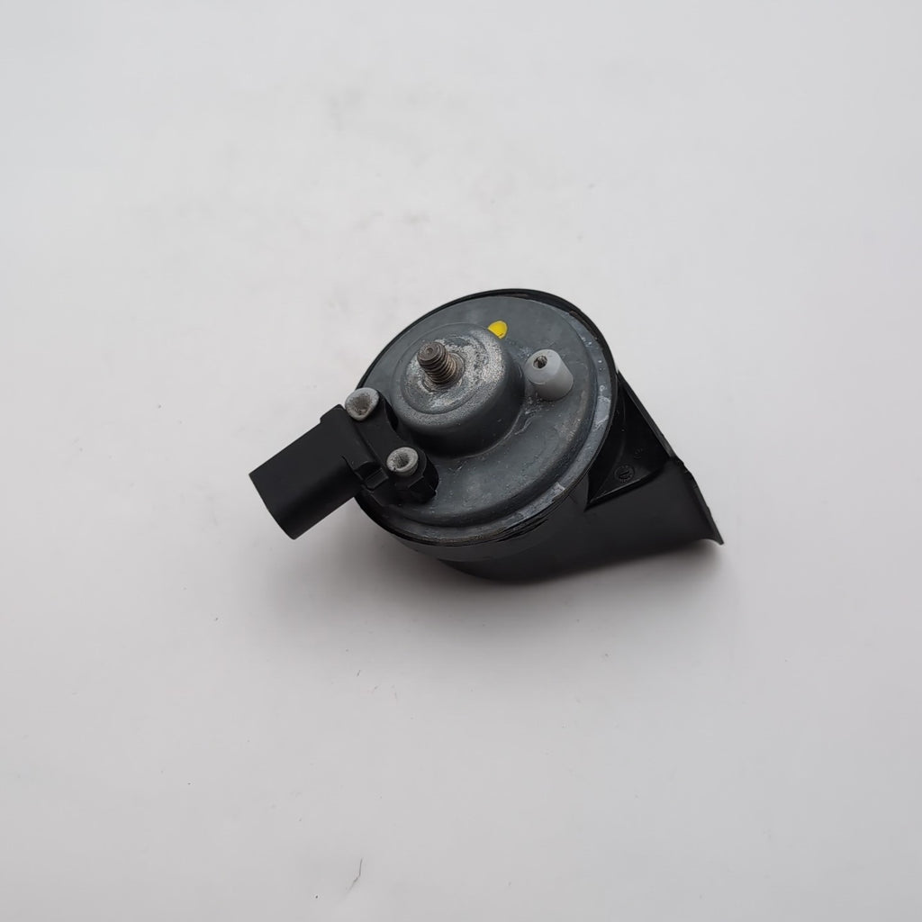 2022 2023 2024 2025 BMW i7 G70 LOW TONE SIGNAL HORN CLARTON OEM 7011169
