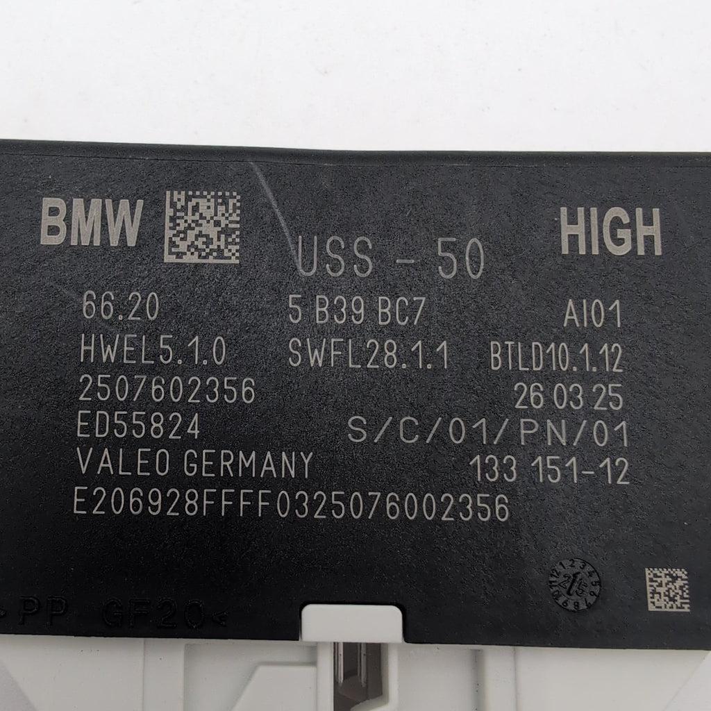 2023 - 2026 BMW G60 G70 F74 X1 X2 X5 X7 USS Ultrasonic Parking Sensor Module