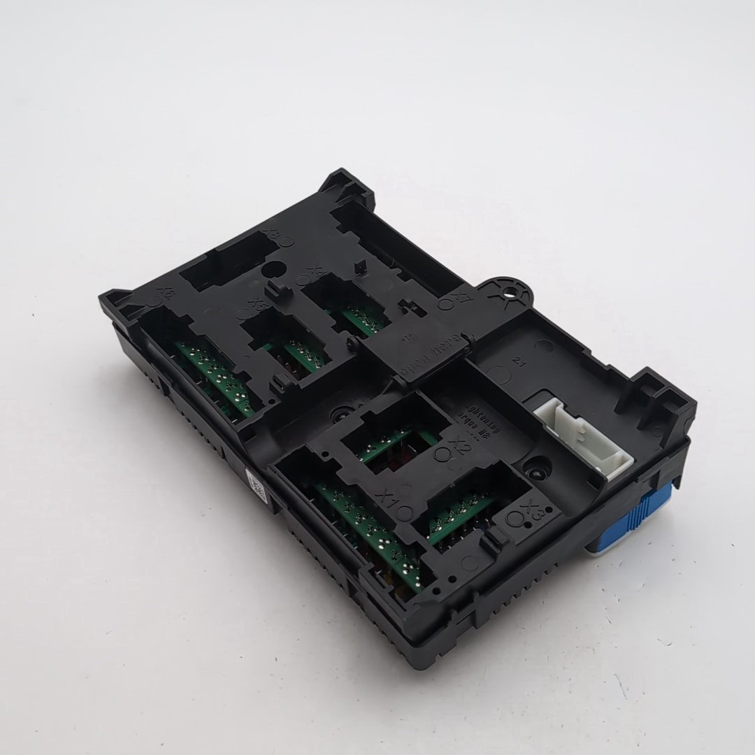 2022 - 2026 BMW X5 X6 X7 Rear Power Distribution Fuse Box OEM 5A41BD5