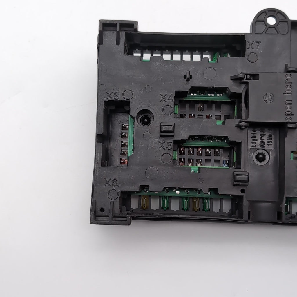 2017 2018 2019 BMW 740i 750i 530e 530i G12 G30 Rear Power Distribution Fuse Box
