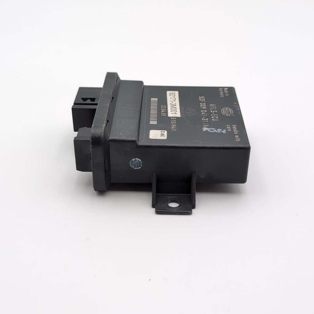 2010 Hyundai Genesis Headlight Headlamp Control Module OEM 92171-3M001