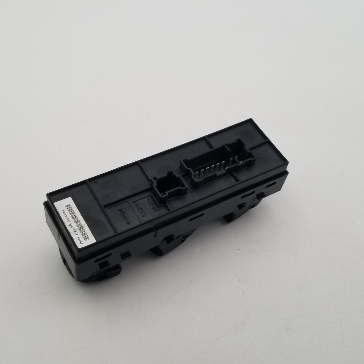 2013-2018 Nissan Altima Driver Left Door Master Power Window Switch 254013TA5A