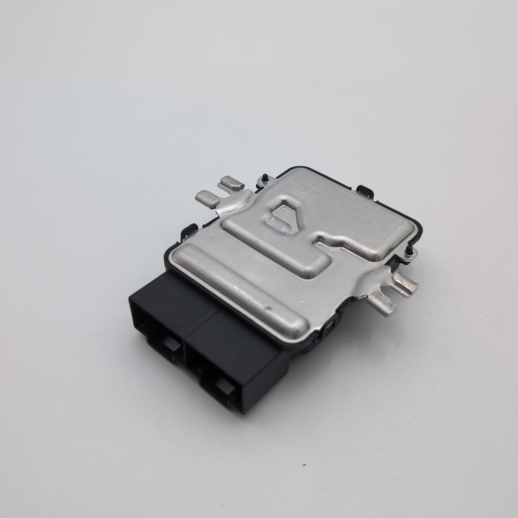 2024 - 2026 BMW 530i 540i G60 X2 X3 X5 X6 Fuel Pump Control Module 5B702D3