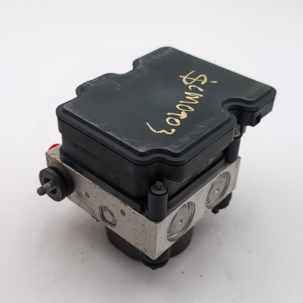 2012 2013 Nissan Versa 1.6L ABS Anti Lock Brake Pump 476609KA0A