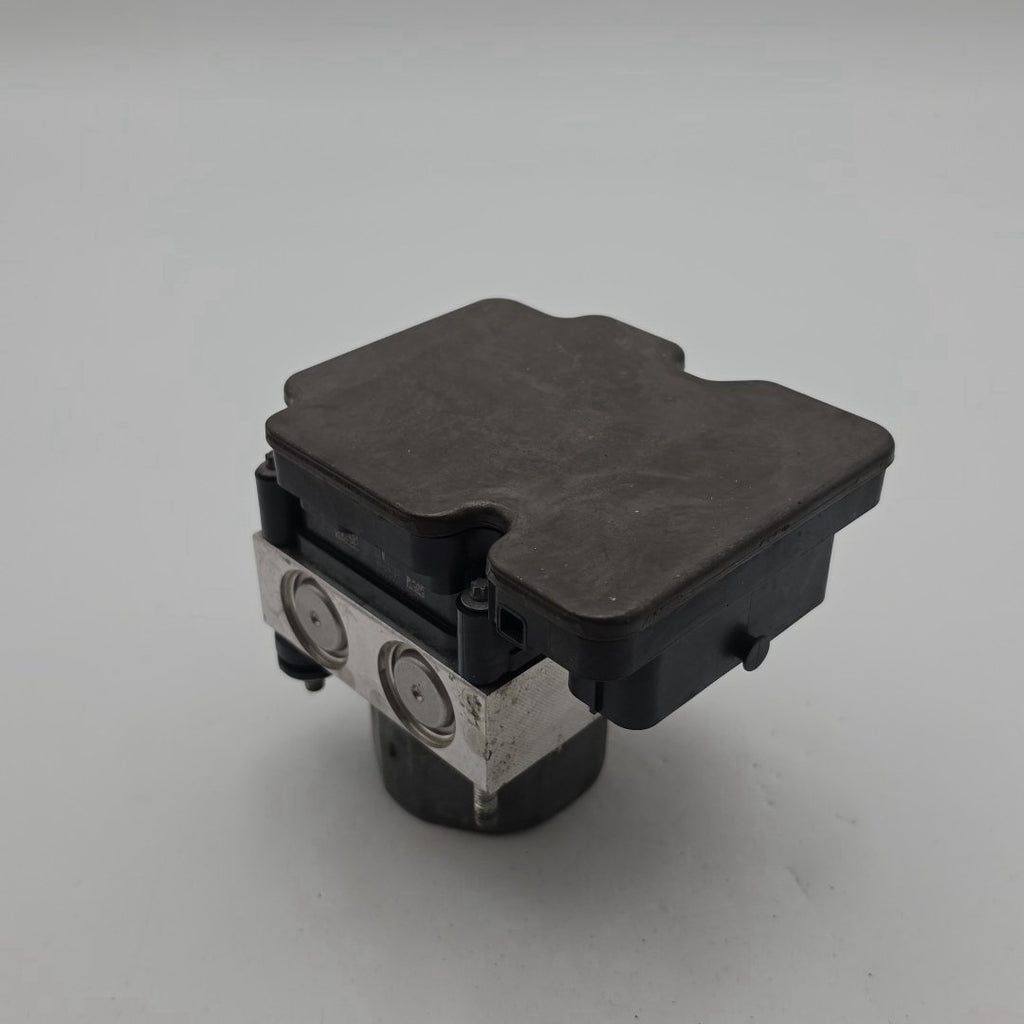 2018 Nissan Rogue 2.5L ABS Anti Lock Brake Pump 476607FW9A