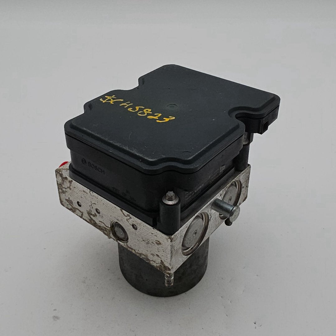 2016 2017 Mazda CX9 2.5L ABS Anti Lock Brake Pump TK78437A0B