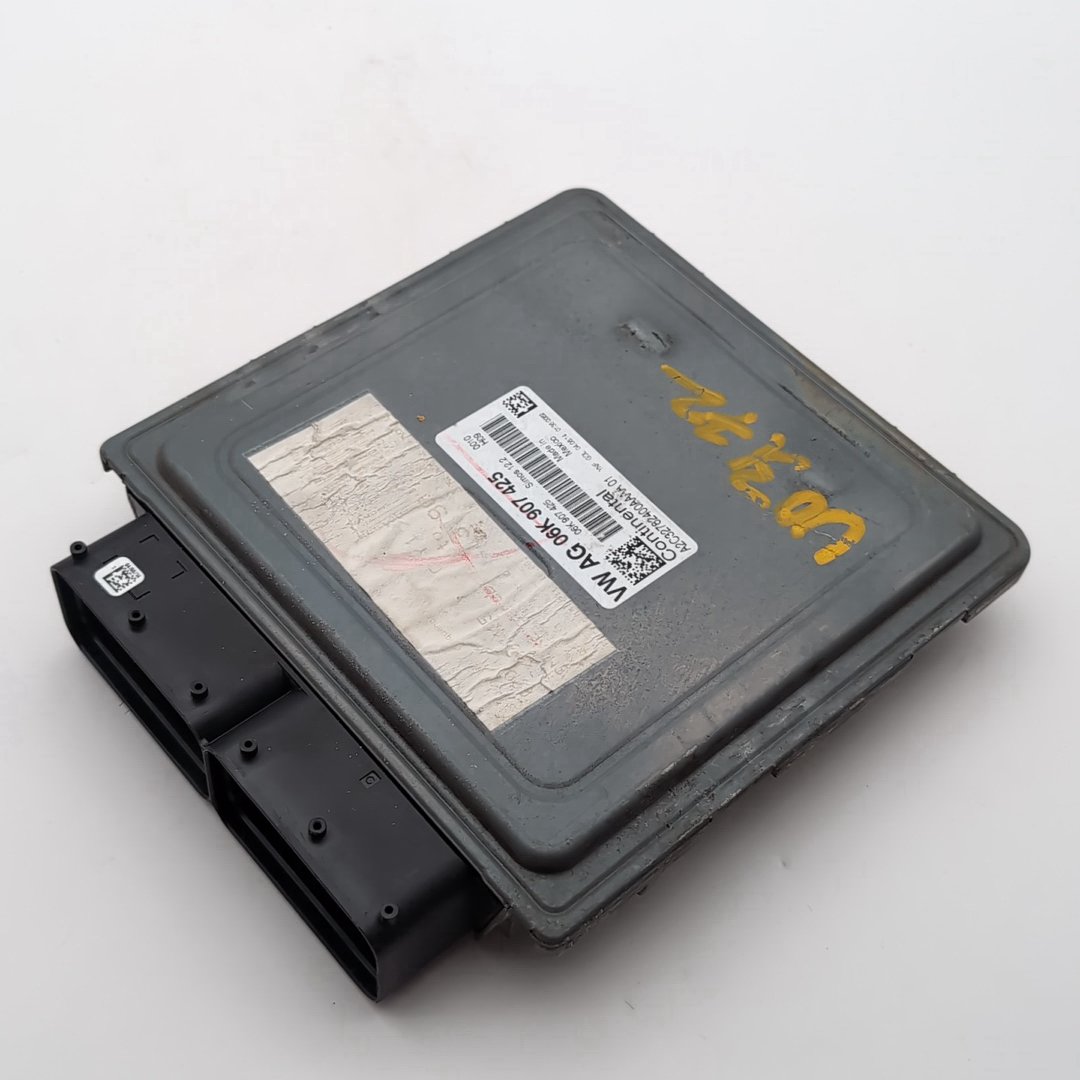 2014 2015 2016 Volkswagen Jetta Engine Computer Control Module ECU 06K907425