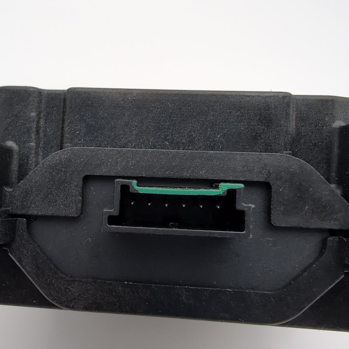2023 - 2025 BMW i4 G26 Rear Trunk Lid Liftgate Latch Actuator Assembly 9851910