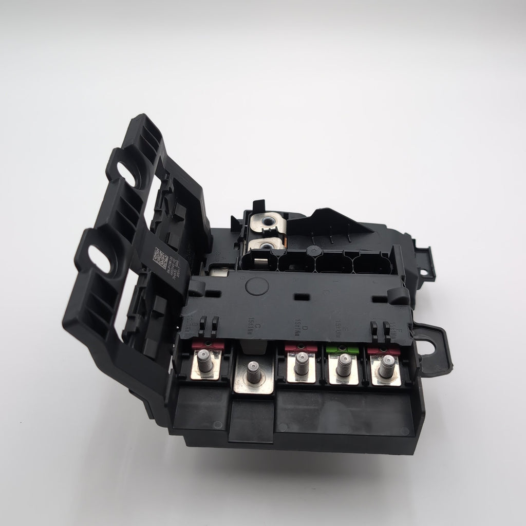 2016 - 2022 BMW 740i 750i 740e G12 Rear Power Distribution B+ Junction Box
