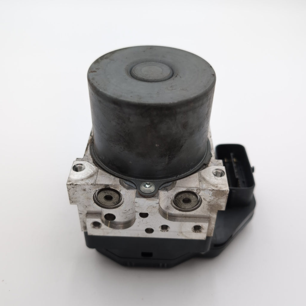 2013 2014 2015 Toyota RAV4 ABS Anti Lock Brake Pump Control Unit 44540-0R131