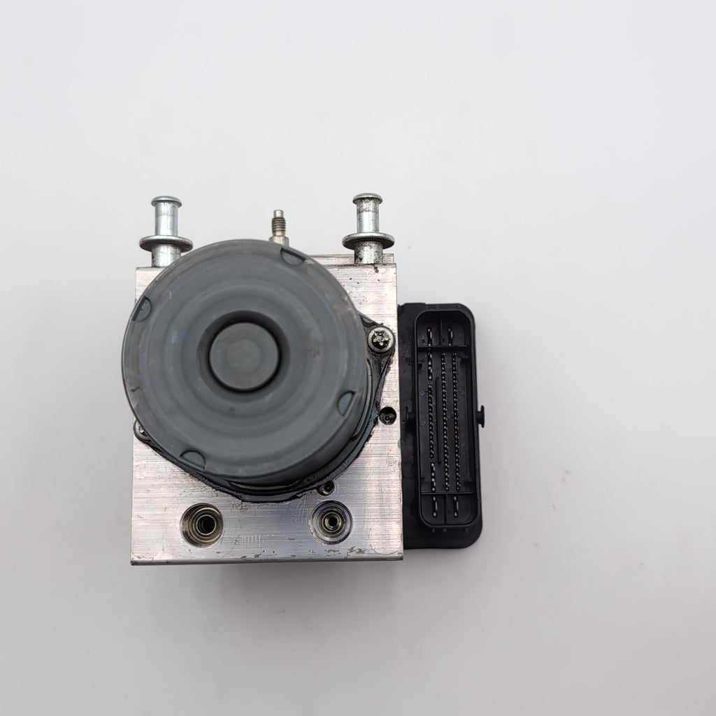 2016 - 2019 CHEVY VOLT ABS Anti-Lock Brake Pump Control Module Unit OEM 84019574