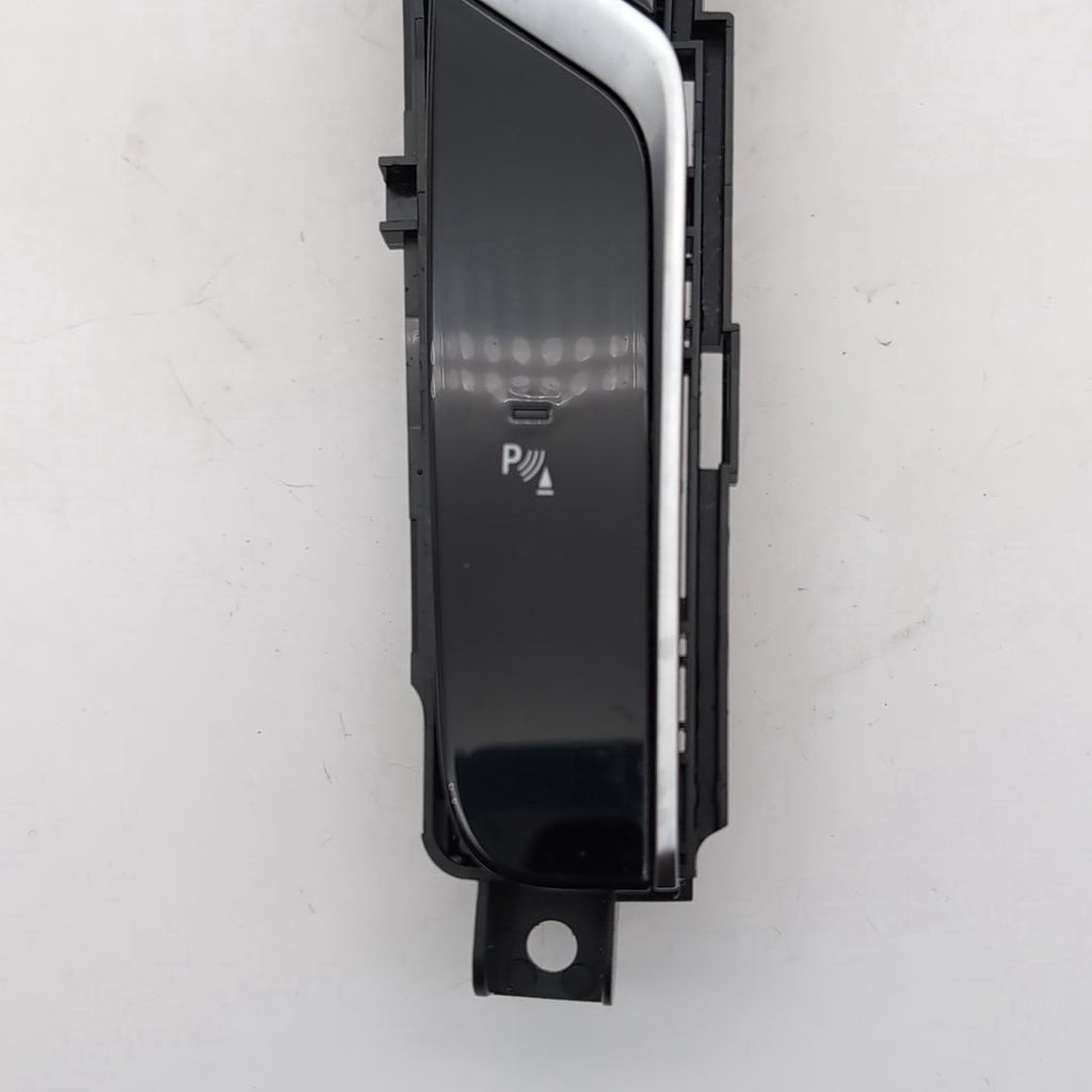 2019 - 2023 BMW 530i 540i M550i G30 Center Console Sport Comfort Traction Switch