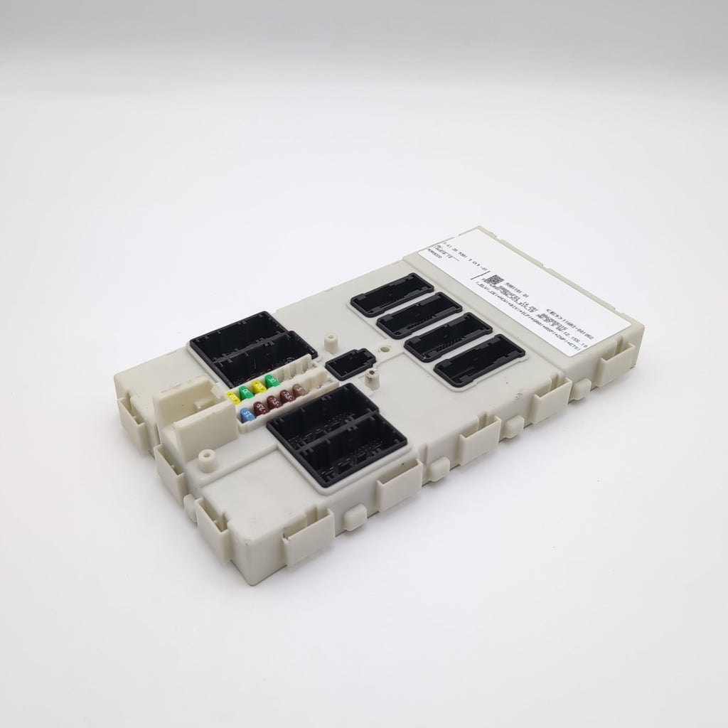 2013- 2016 BMW 320i 328i Body Domain Control Module BDC BCM OEM 9381101