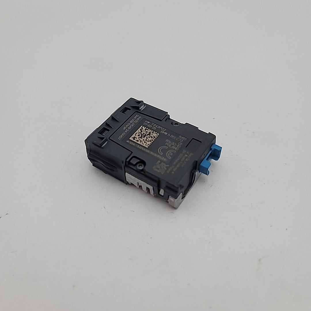 2025 2026 BMW 540i 530i 550e i5 M5 X3 G45 Dual Socket USB Port 5B51C73
