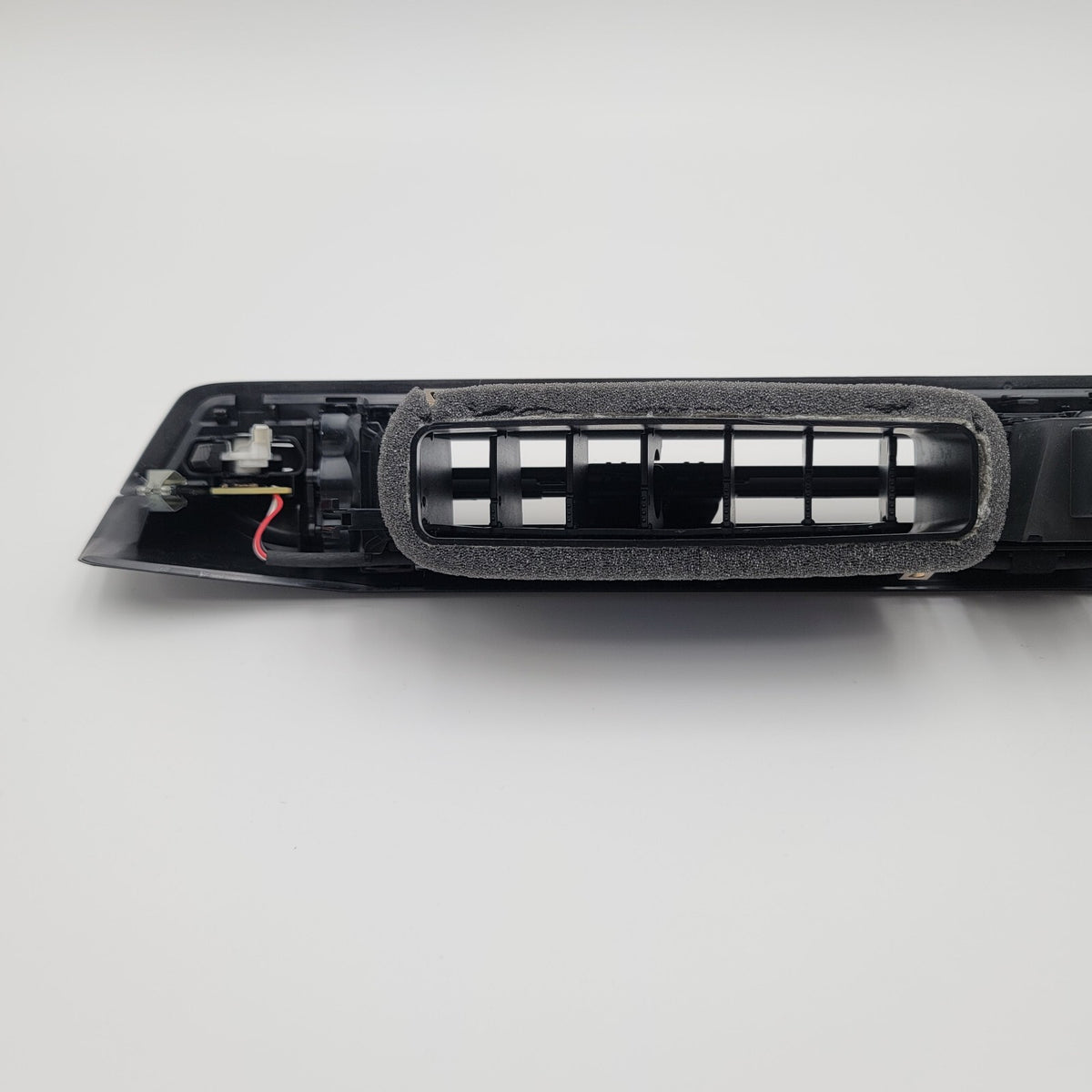 2021 - 2025 BMW iX I20 Front Dashboard Instrument Panel Air Vent 9490661