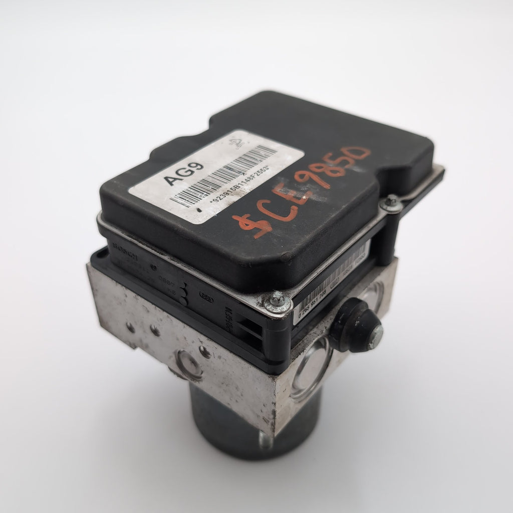 2010 2011 Chevrolet Camaro ABS Anti Lock Brake Pump Control Unit 92233915