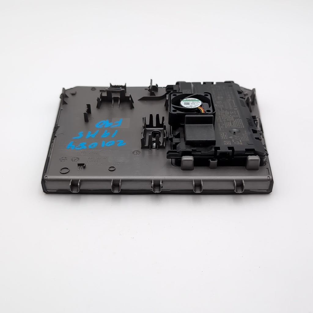 2025 BMW X3 G45 CENTER CONSOLE CHARGER WIRELESS CHARGING TRAY PAD MODULE