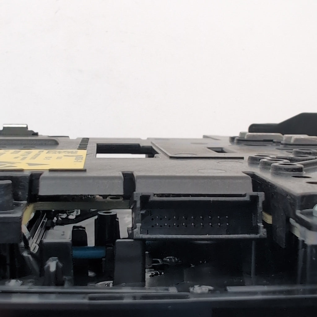 2025 BMW X3 M50 Front Overhead Console Dome Light Camera Lamp Assembly G45