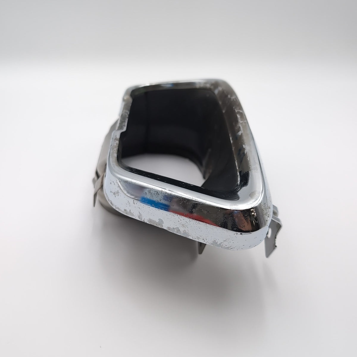 2018 2019 2020 2021 2022 2023 2024 BMW X5 X6 X7 Left Exhaust Pipe Tip 8074189