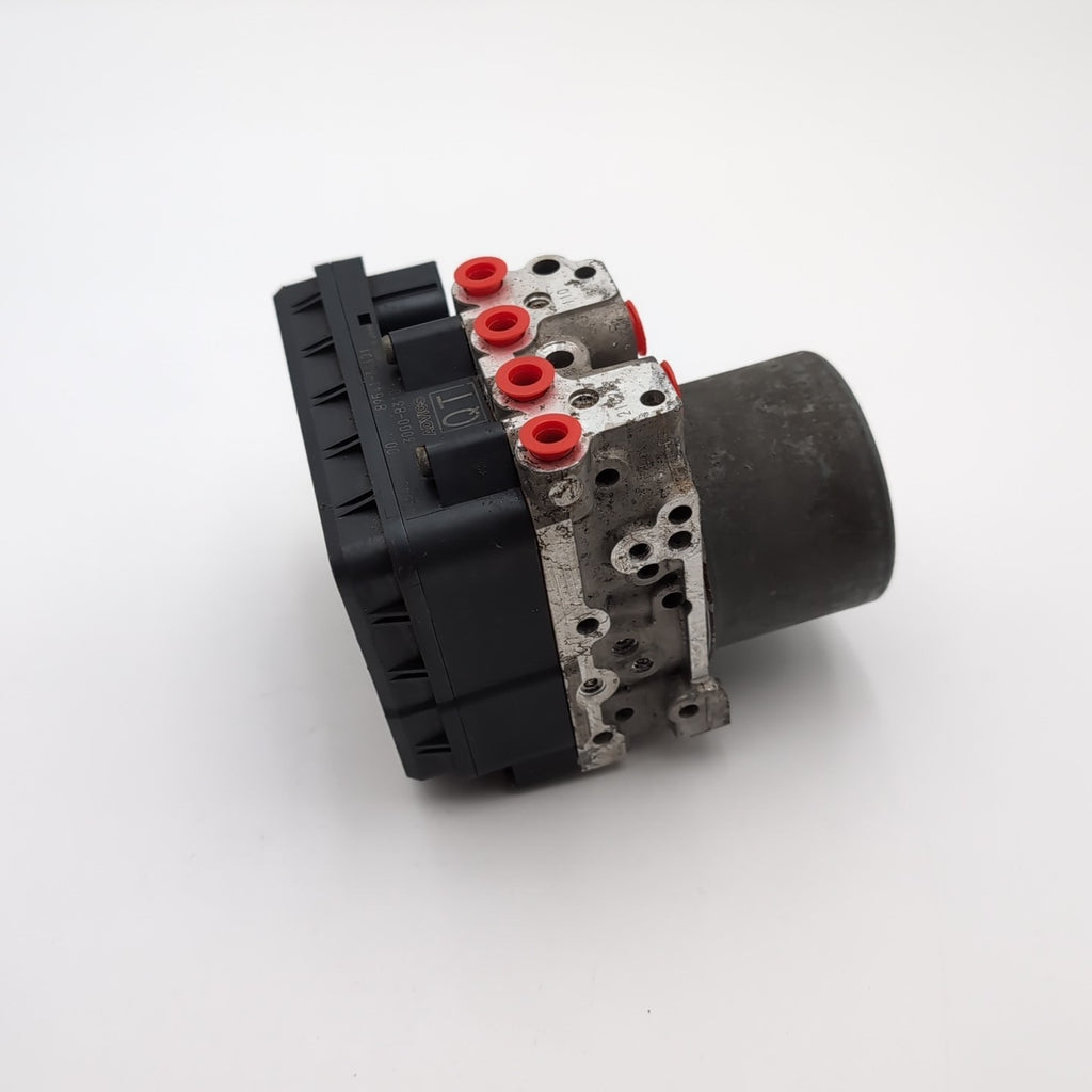 2014 Lexus ES350 3.5L ABS Anti Lock Brake Pump Control Unit OEM 44540-33400