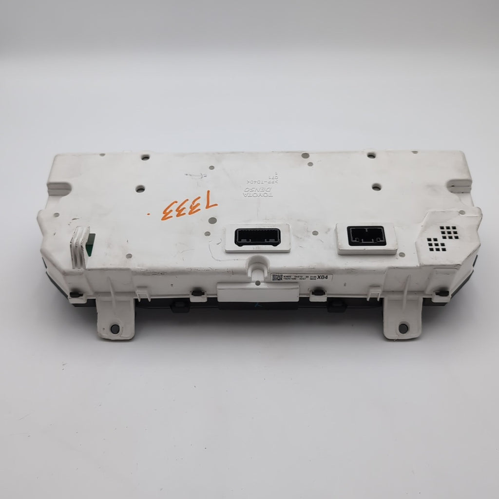 2015 2016 2017 Toyota Camry Instrument Cluster Speedometer Gauge 83800-0X810