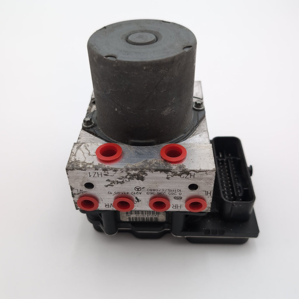 2012 - 2016 Mercedes E350 W212 ABS Anti Loc Brake Pump Control Unit A2124313512