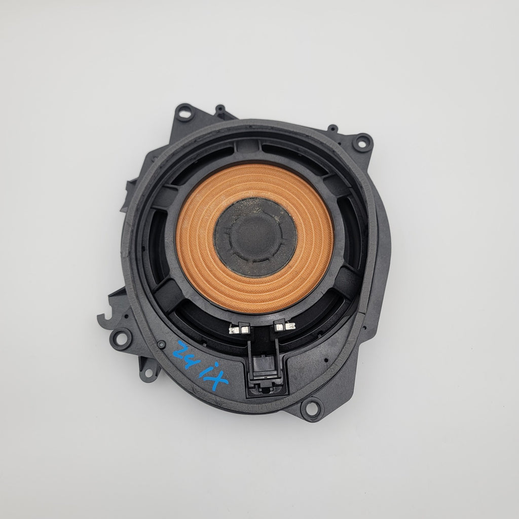 2022 - 2025 BMW iX I20 Front Right Central Bass Subwoofer Speaker 9441908