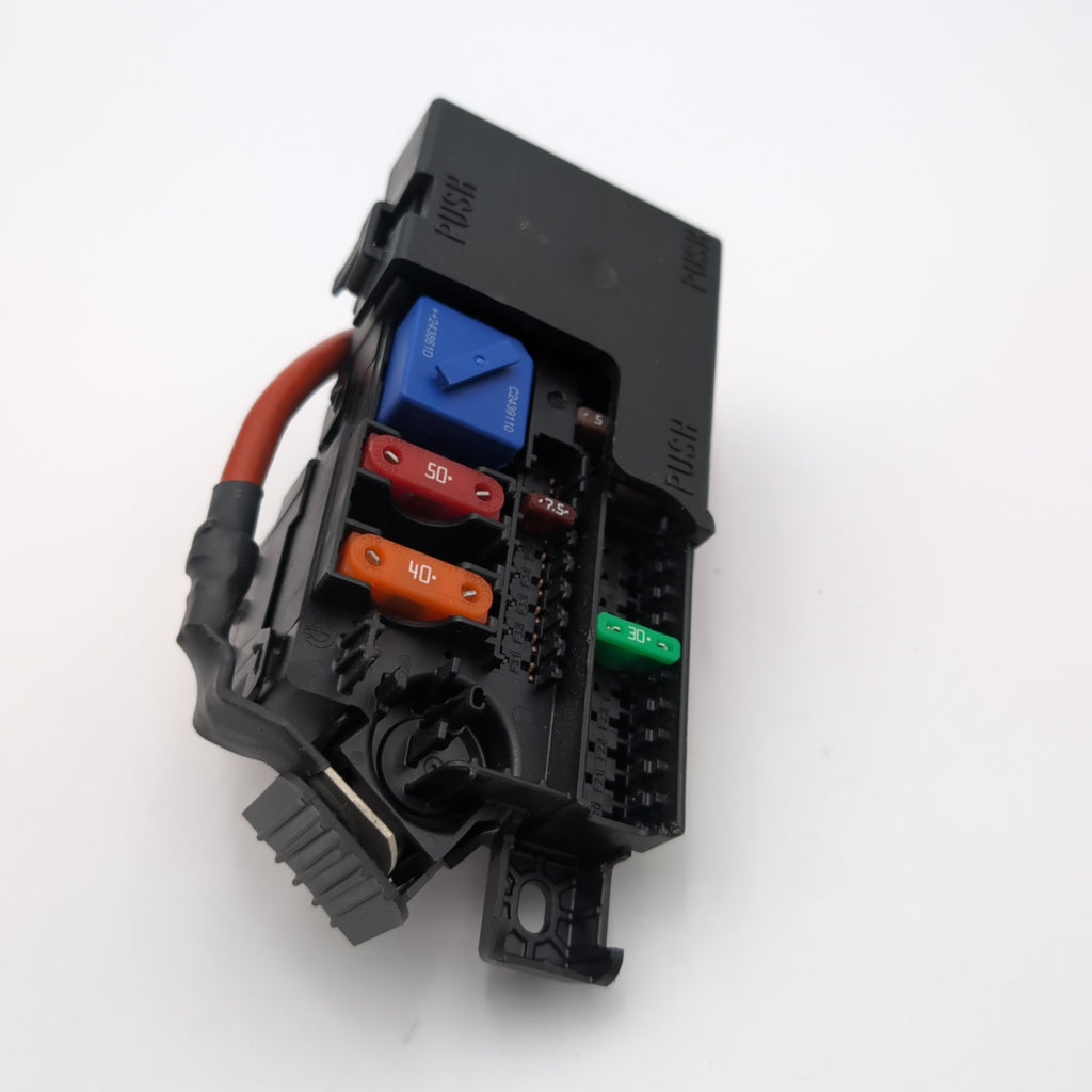 2022 - 2025 BMW X1 X2 iX B+ Positive Power Distribution Fuse Relay Box 8720724