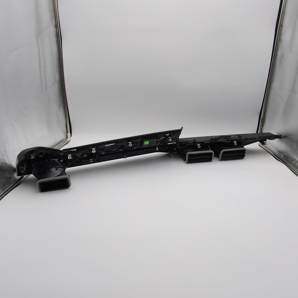 2025 BMW X5 G05 Center Dash Vent Trim Assembly Poplar Wood Grain Trim 5A01333