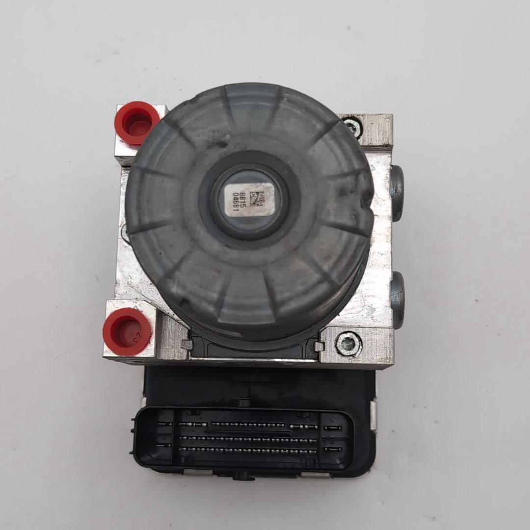2018 2019 Chevrolet Equinox 2.0L ABS Anti Lock Brake Pump 84414760