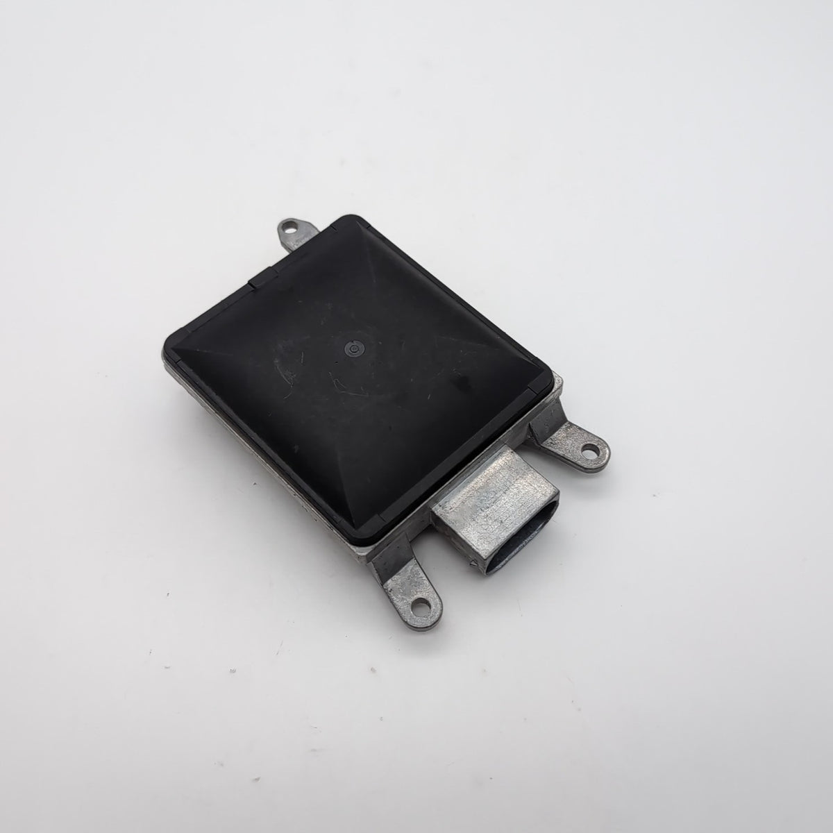 2014- 2018 BMW X4 X5 X6 Lane Change Blind Spot Radar Sensor OEM 6873289