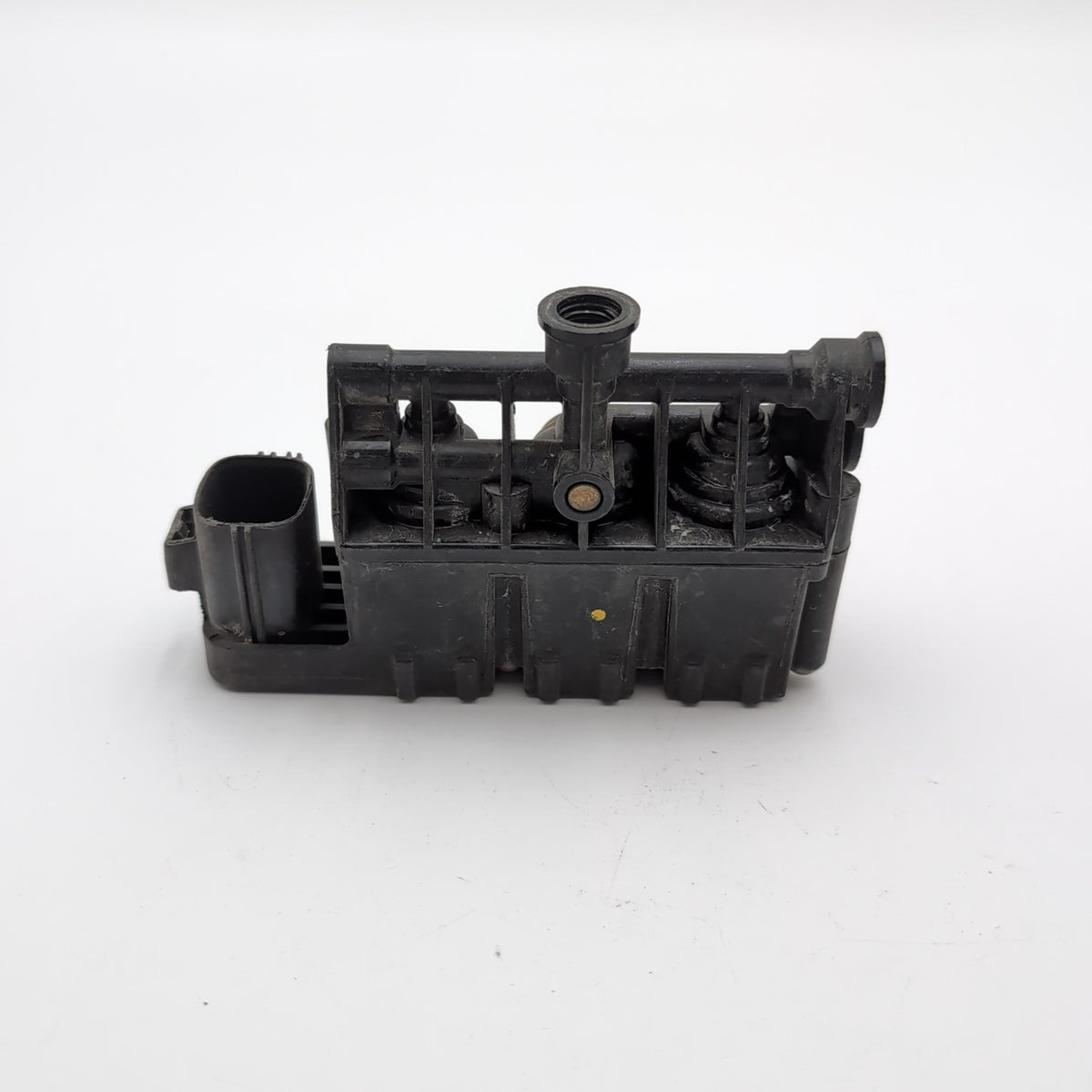 2006- 2013 Range Rover Sport Air Suspension Transfer Relief Valve RVH000095