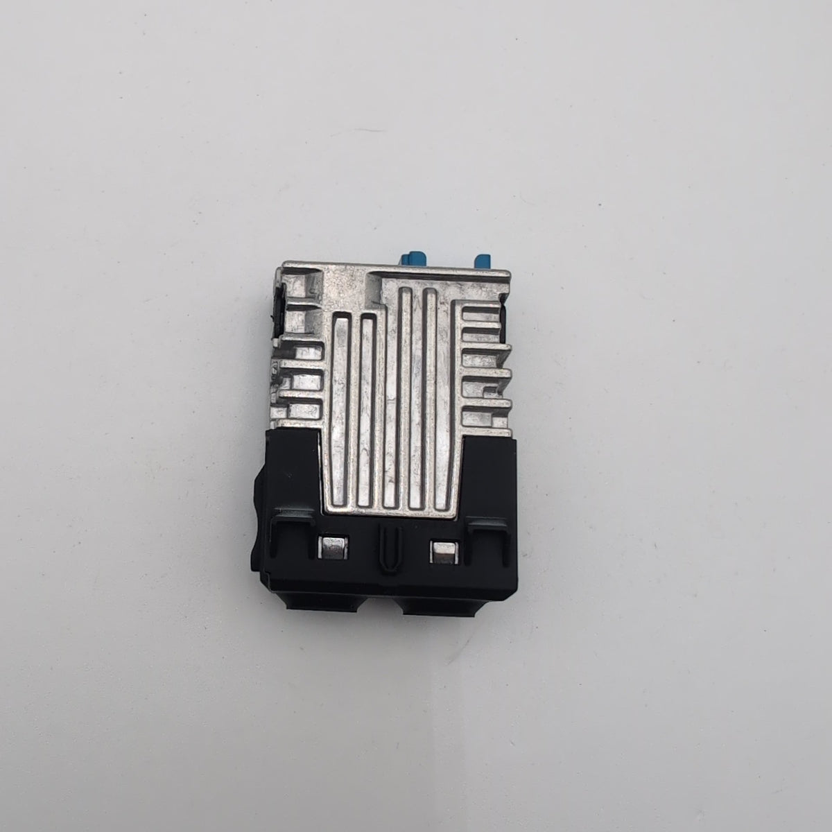 2025 2026 BMW 540i 530i 550e i5 M5 X3 G45 Dual Socket USB Port 5B51C73