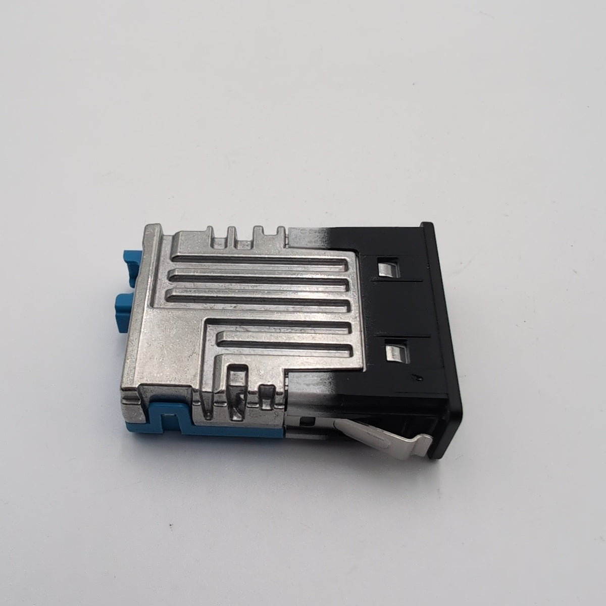 2019 - 2026 BMW G20 G21 G22 G26 G15 G30 G42 X3 Single USB Socket Port 5B51C70