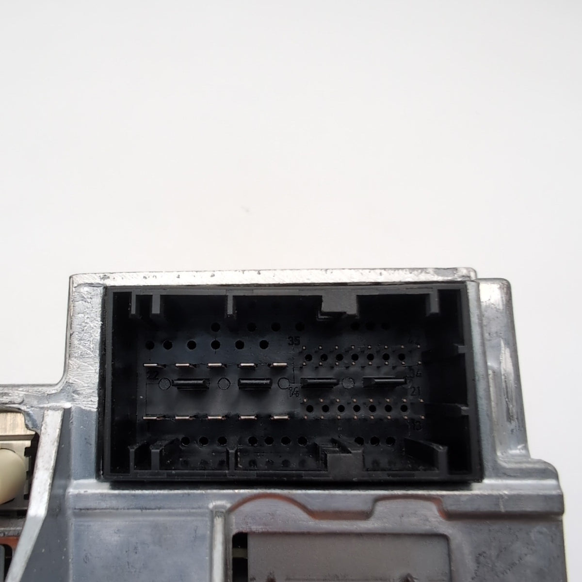 2022 - 2025 BMW G20 U06 X1 X2 X3 Radio Receiver Control Module 5A9BFB1