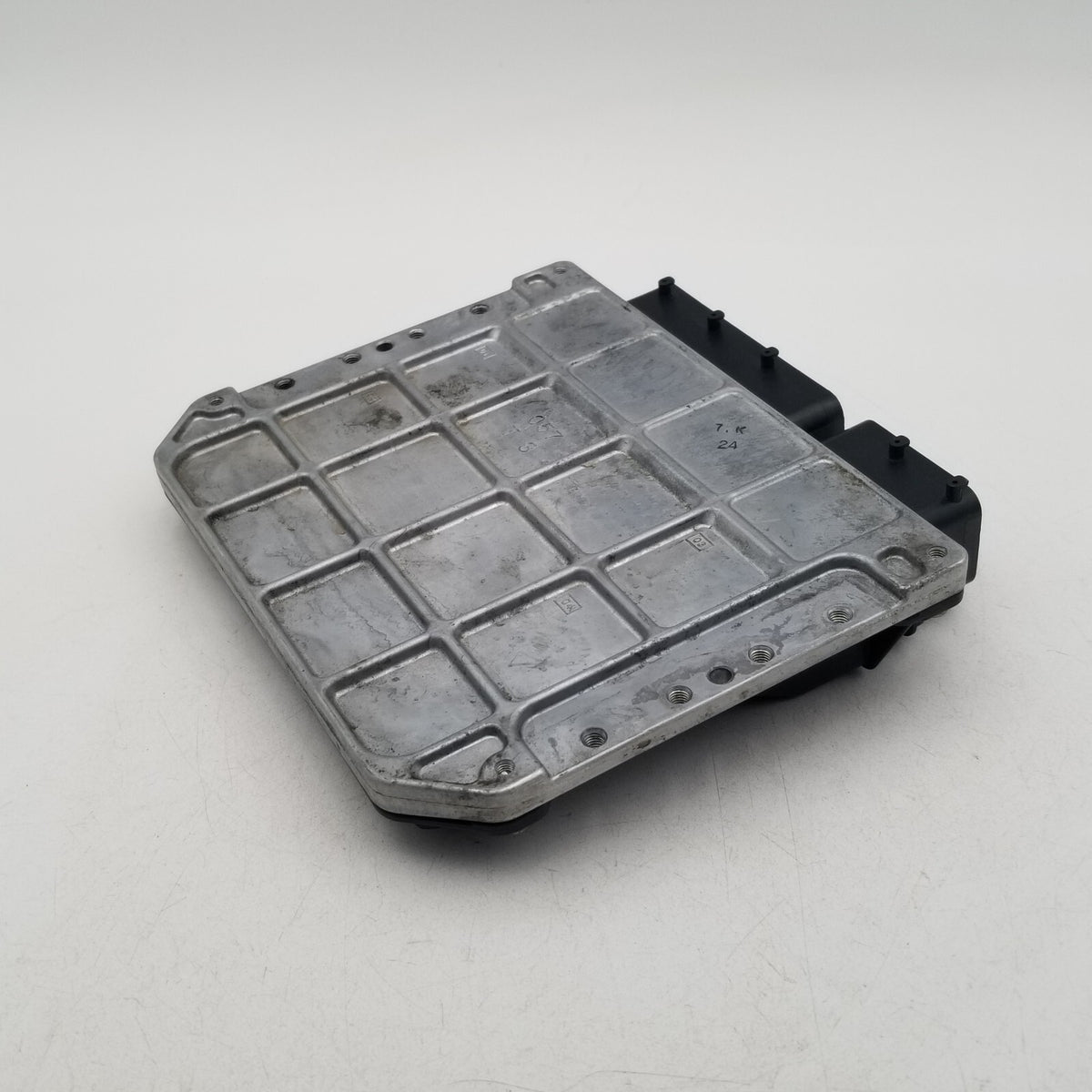 2008 2009 Lexus ES300 Computer Brain Engine Control ECU ECM EBX 8966133E71