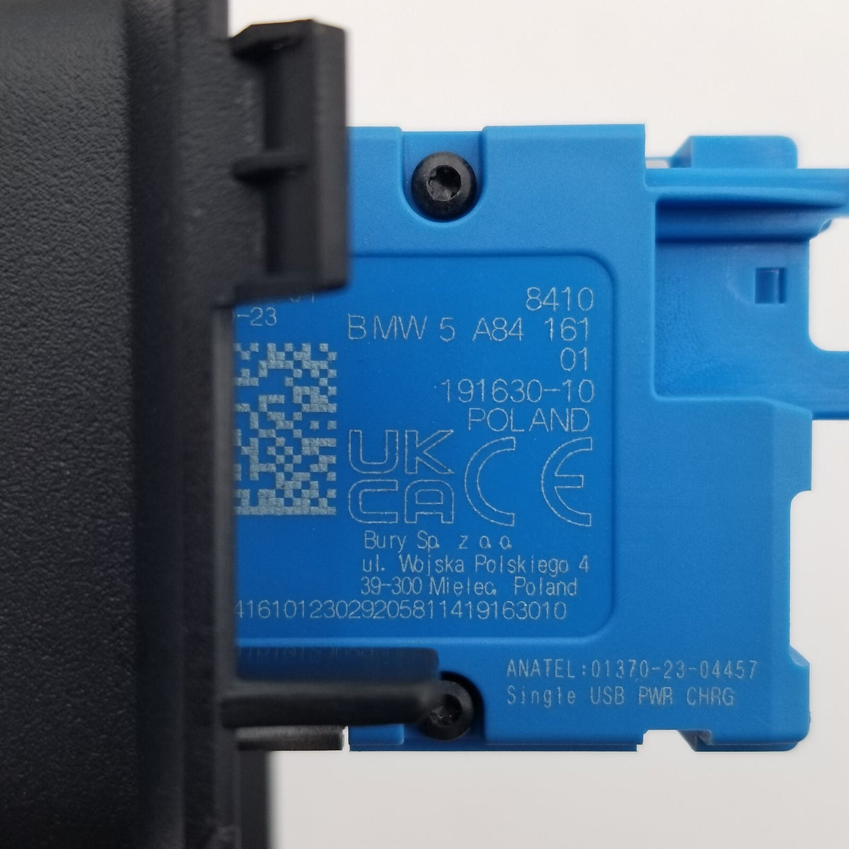 2019- 2024 BMW 330i G20 USB-C INTERFACE CHARGING PORT PLUG w/ TRIM
