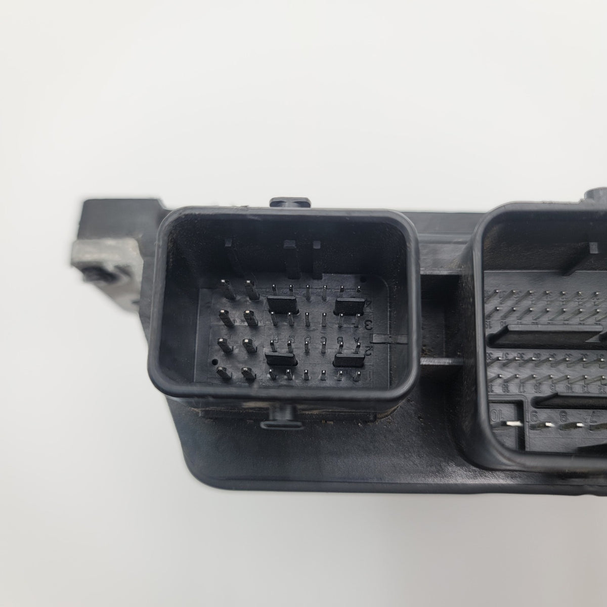 2017 Infiniti Q60 Egine Computer Control Module ECU ECM NEC026-024 BED400-000A1