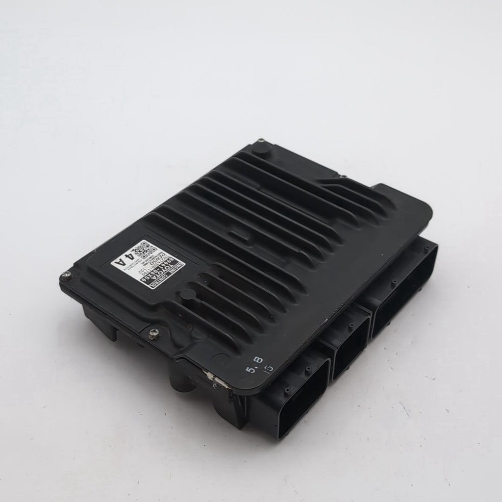 2018 Toyota Camry 2.5L Engine Computer Control Module ECU 89661-06X56