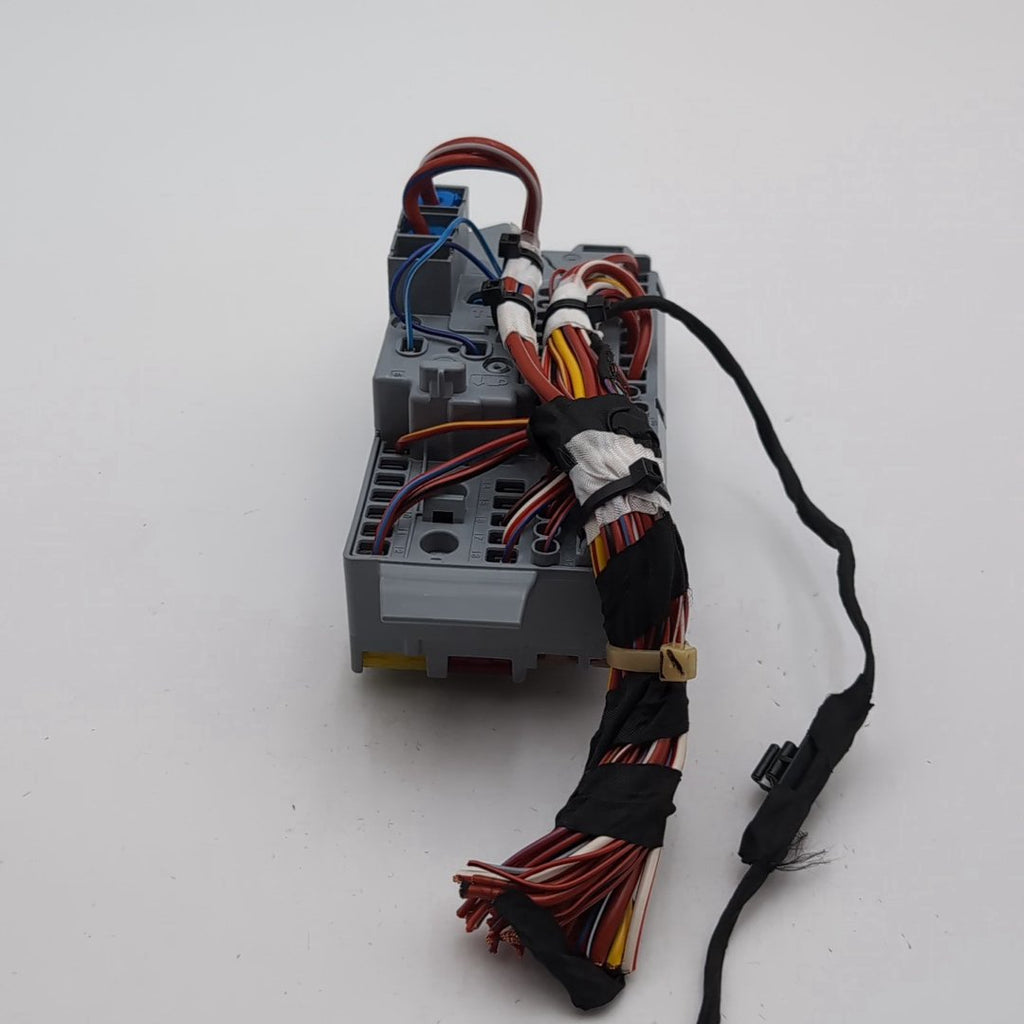 2021 - 2026 BMW M340i G20 G09 G80 G42 G87 Front Power Distribution Fuse Box