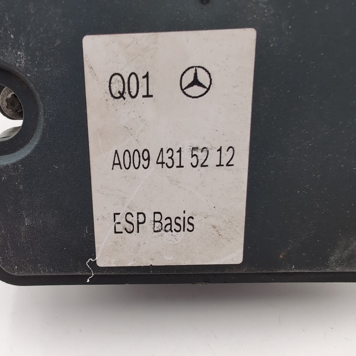 2014 2015 Mercedes CLA250 W117 ABS 2.0L Anti-Lock Brake Pump A0094315212