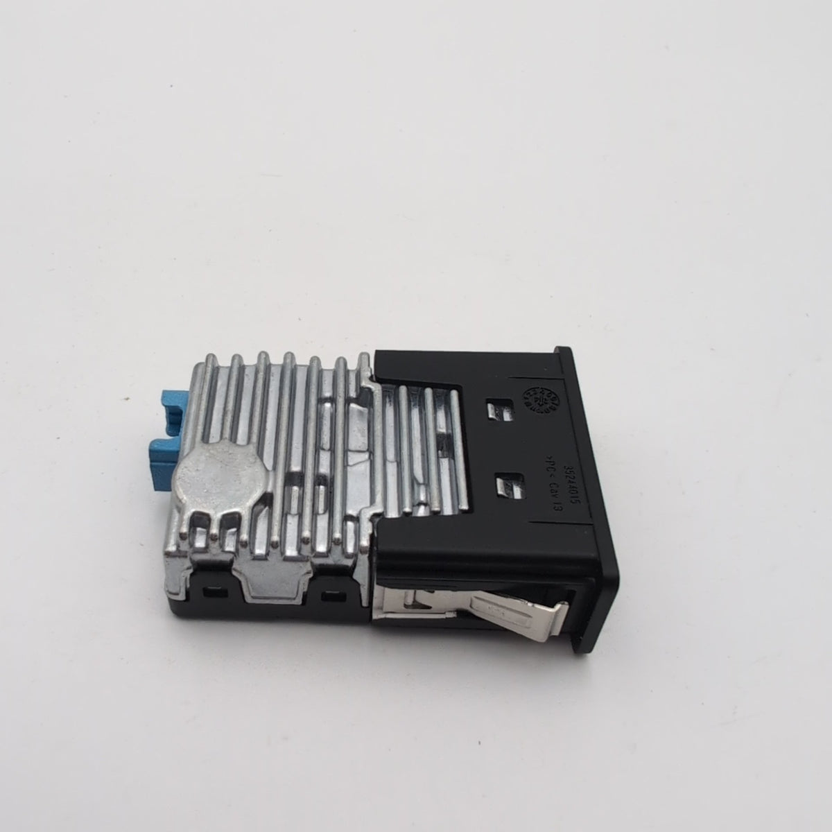 2023 - 2026 BMW 228i F74 X1 X2 MINI Dual USB Port Charger Socket 5A84181