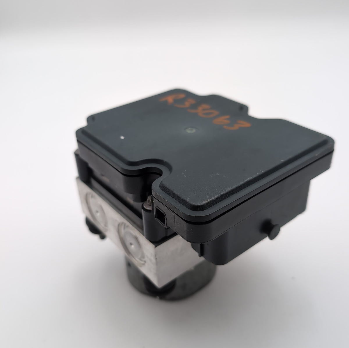 2015 2016 Honda CRV 2.4L ABS Anti Lock Brake Pump Control Unit 57110-T1W-A140-M1